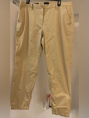 Talbots Relaxed Chinos, Size 12, Cotton. Full length in EUC. Side Pockets,Zipper